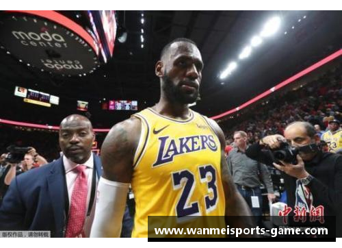 完美体育官方网站詹姆斯传奇之路：从高中球星到NBA历史最佳球员 - 副本